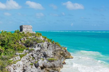 Bir yaz gününde Meksika kıyıları