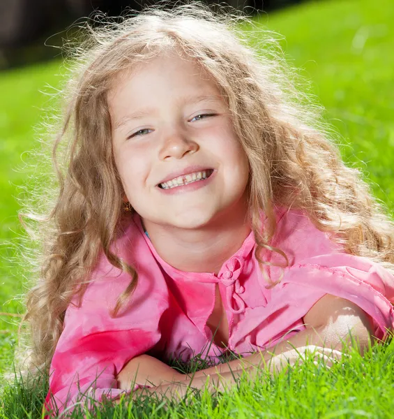 Girl at summer — Stock Photo, Image