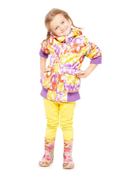 Девушка в осенней одежде и резиновых сапогах — стоковое фото