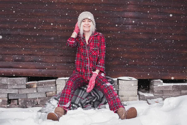 Portrait Happy Adult Woman Red Pajamas Enjoying Winter Moments Outdoor — Photo