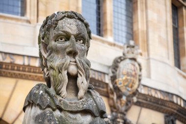 Sheldonian heykeller. Oxford, İngiltere
