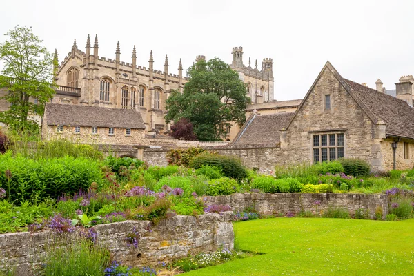 Oorlog gedenkteken tuin. Oxford, Verenigd Koninkrijk — Stockfoto