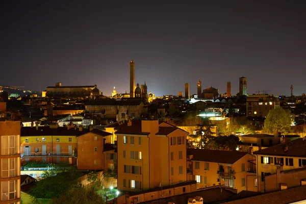 Болонський вночі. Італія — стокове фото