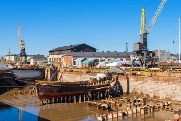 Régi száraz dokk. Suomenlinna island, Finnország — Stock Fotó