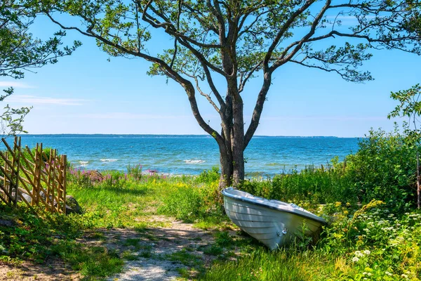 Vista Panorâmica Para Costa Mar Báltico Com Barco Kaberneeme Estónia — Fotografia de Stock