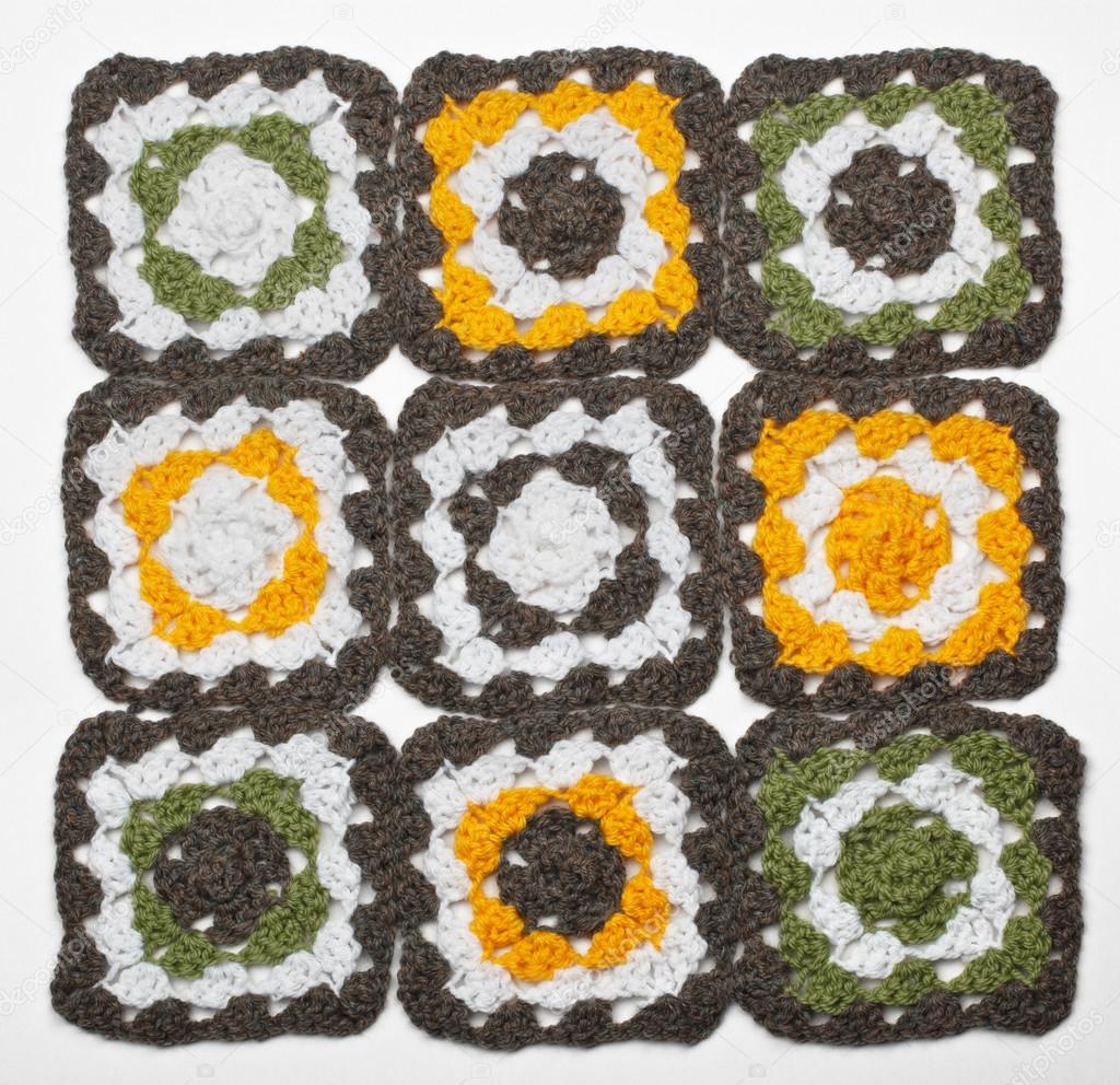 Knitted color pattern