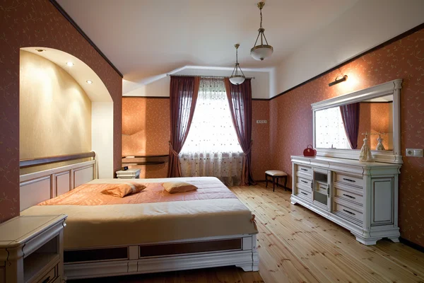 Beautiful bedroom interior — Stock Photo, Image