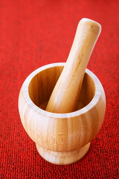 Wooden mortar and pestle — Stock Photo, Image