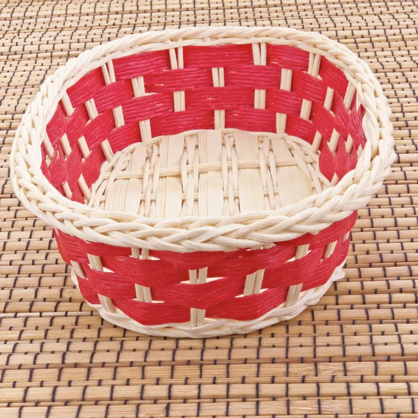 Wicker basket — Stock Photo, Image