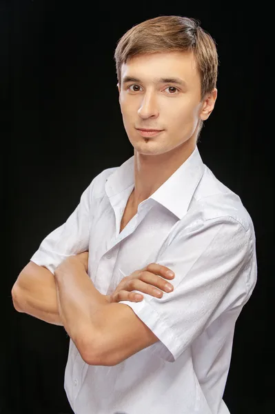 Joven con una camisa blanca —  Fotos de Stock