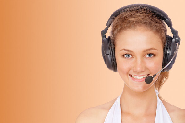 Оператор службы технической поддержки
