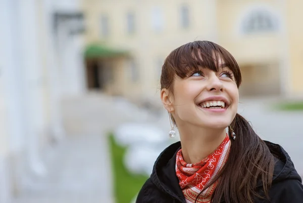 Portrait of beautiful girl with dark hair — Stock Photo, Image