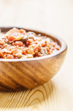 et, lahana ve havuç patates kızartması