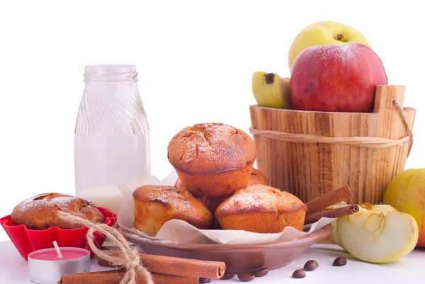 Muffins with apple and cinnamon — Stock Photo, Image