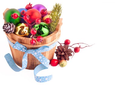 ahşap kepçe ile Noel arka konileri, renkli topları ve olmak