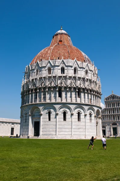 Complesso architettonico a Pisa — Foto Stock