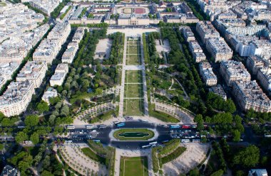 champ de mars ve Eyfel Kulesi, ecole militaire havadan görünümü