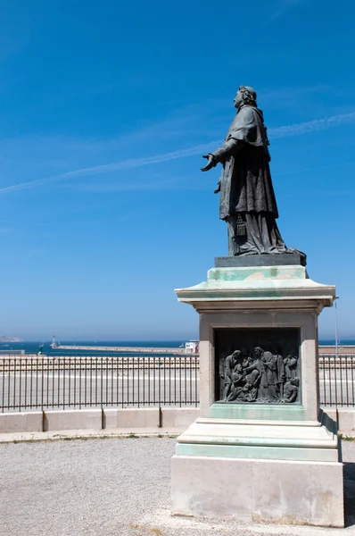 Mons. Estatua de Belsunce, Catedral La Major, Marsella . — Foto de Stock