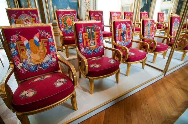 Special chairs for cabinet of ministers in Palace of Versailles — Stock Photo, Image