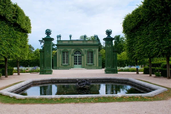 Pavillon Frais (Salão Frais) no Palácio de Versalhes, França — Fotografia de Stock