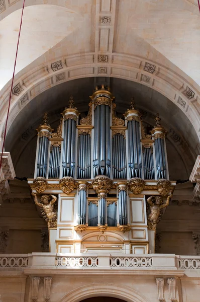 Wnętrze kaplicy saint-Saint-Louis-des-invalides, Paryż, zbudowany 1679 — Zdjęcie stockowe