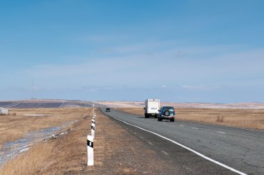 abakan yakınlarındaki Sibirya yolu