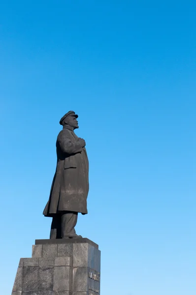 Heykeli vladimir lenin krasnoyarsk içinde — Stok fotoğraf