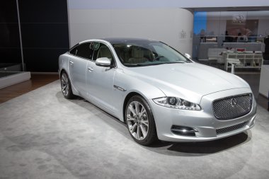 Jaguar xj - dünya prömiyeri