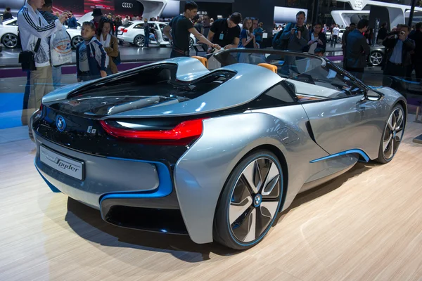 BMW i8 spyder konceptet premiär — Stockfoto