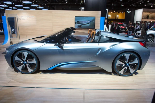 Премьера BMW i8 Spyder Concept — стоковое фото