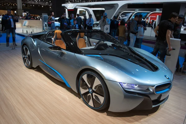 BMW i8 spyder concept premiéra — Stock fotografie