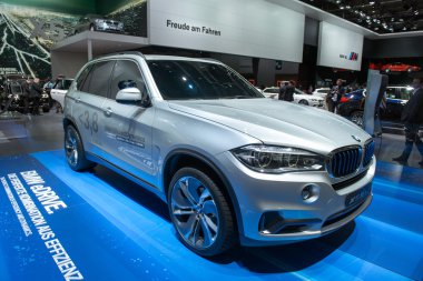 bmw concept x5 edrive
