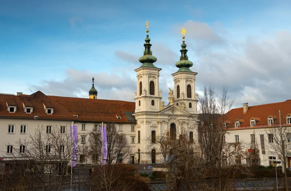 Barokowy kościół mariahilf — Zdjęcie stockowe