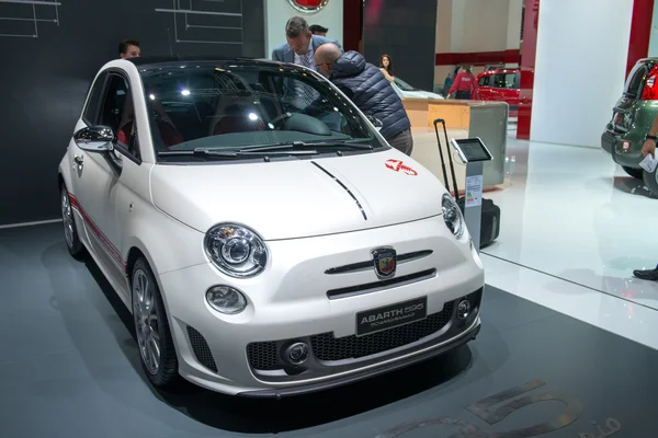 菲亚特 abarth 595 50 anniversario — 图库照片