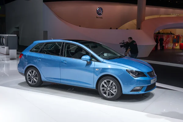 Seat leon st världspremiär — Stockfoto