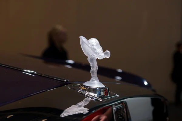 Rolls-Royce průsvitné soška — Stock fotografie