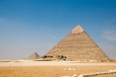 Khufu Piramidi