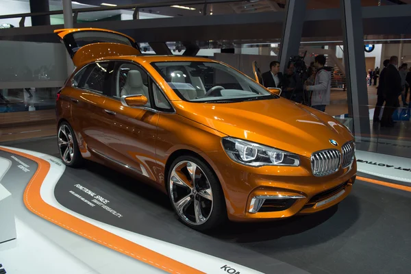 BMW Concept செயலில் உள்ள சுற்றுலா பயணி — ஸ்டாக் புகைப்படம்