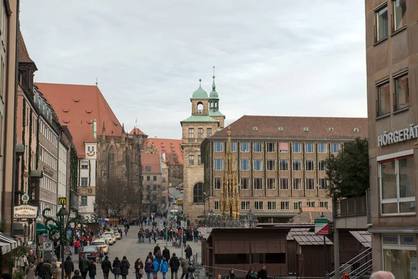 Nürnberg'deki Hauptmarkt — Stok fotoğraf