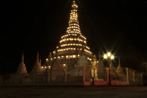 Buddha stupa — Stock Photo, Image