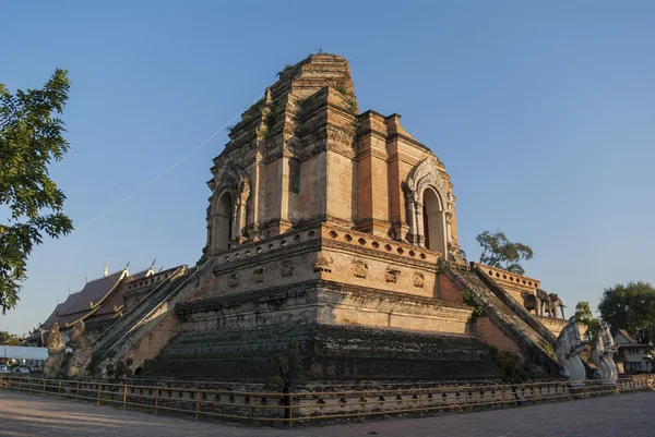 Wat Чеді Луанг храм — стокове фото