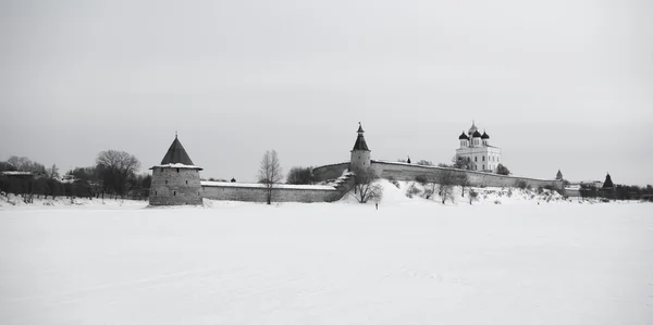 Pskow kremlin — Stockfoto