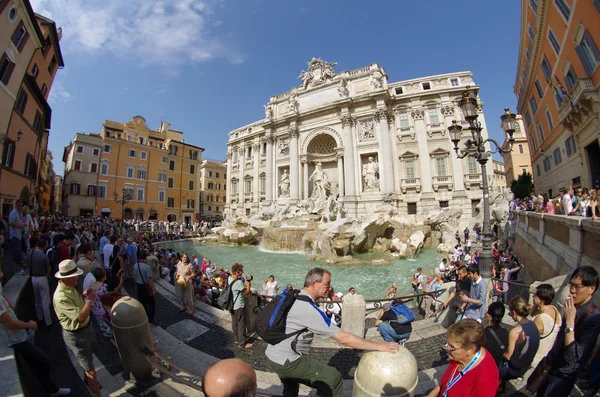 Trevi fountain — Stock Photo, Image