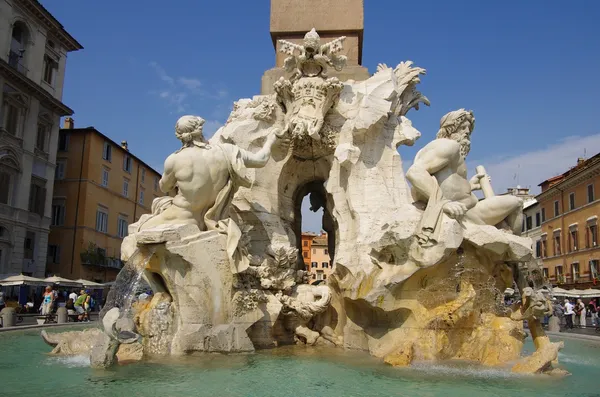 The fountain of four rivers — Stock Photo, Image