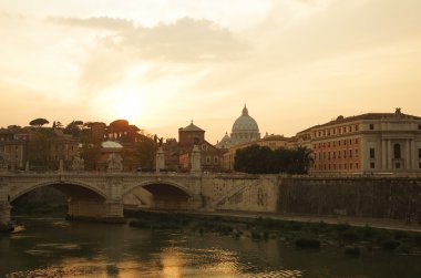 Roma günbatımı üzerinde