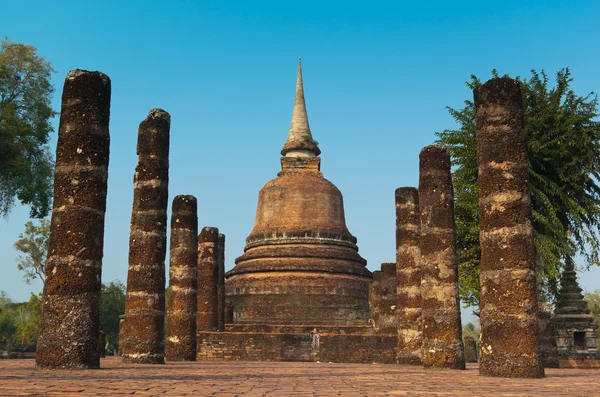 Ruins of buddhist temple — Stock Photo, Image