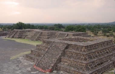 teotihuacan piramitleri