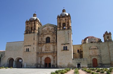 Santo domingo Kilisesi