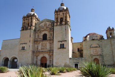 Santo domingo Kilisesi