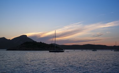 Akdeniz kıyıları.